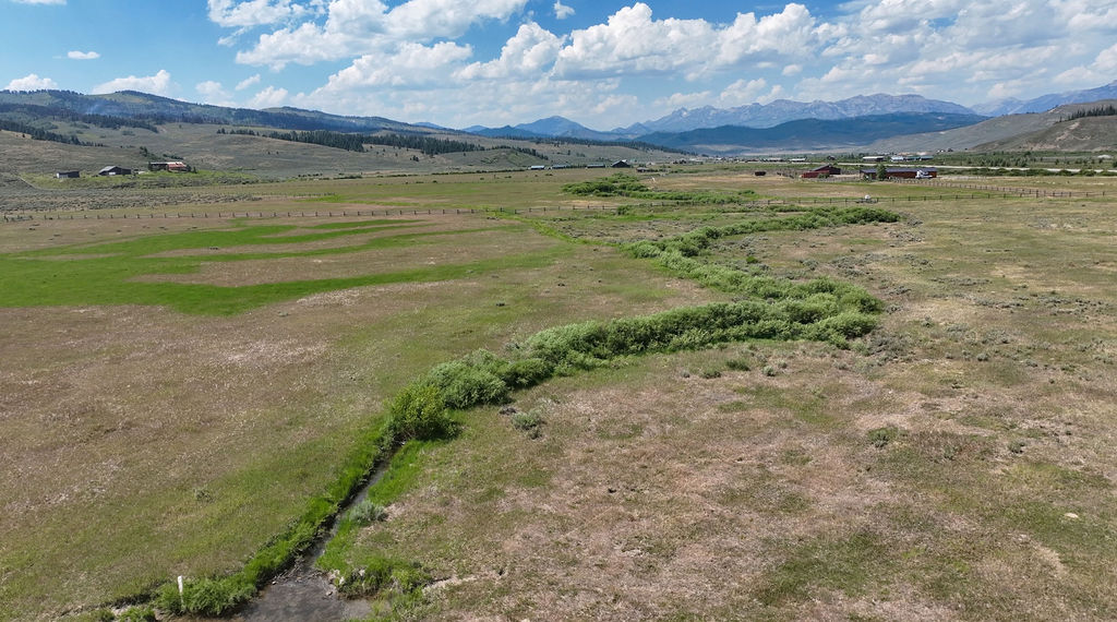 HillRanchBondurantWyomingDrone-5